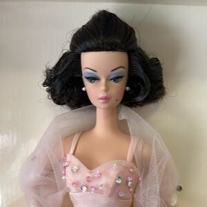 In The Pink Silkstone Barbie Doll ! limited Edition!!!
